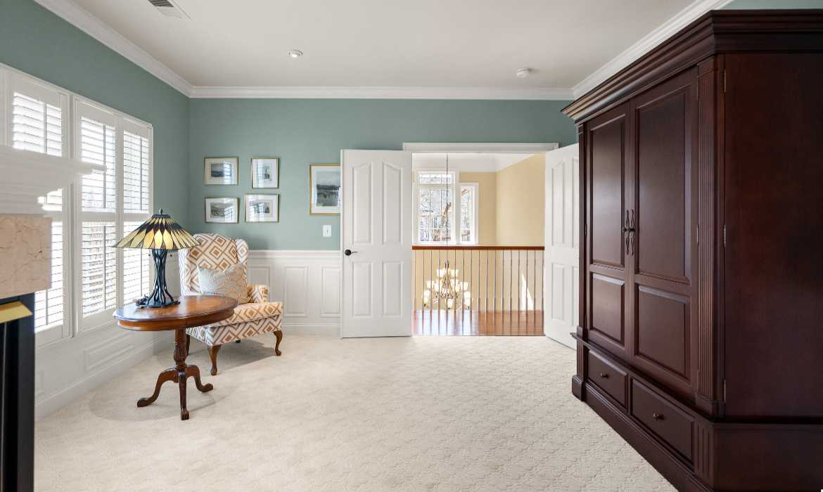 Garrell Group Top Leesburg Realtor 43466 Squirrel Ridge Pl web 21