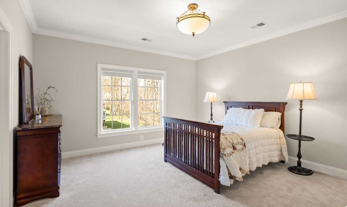 Garrell Group Top Leesburg Realtor 43466 Squirrel Ridge Pl web 31