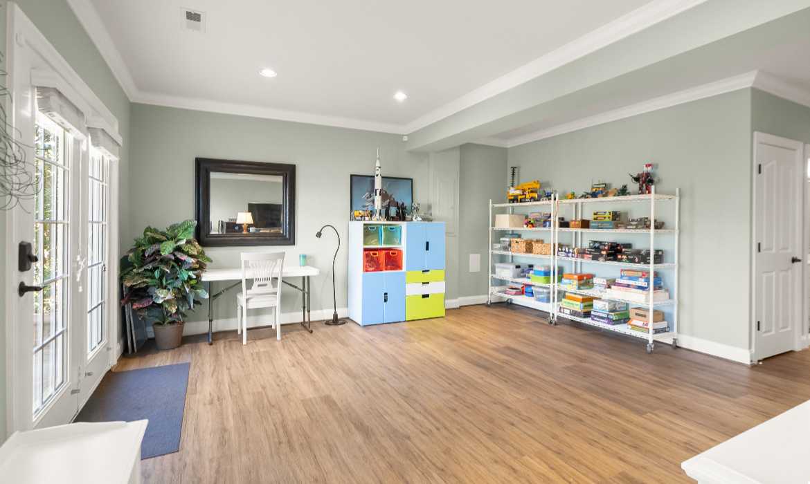 Garrell Group Top Leesburg Realtor 43466 Squirrel Ridge Pl web 34