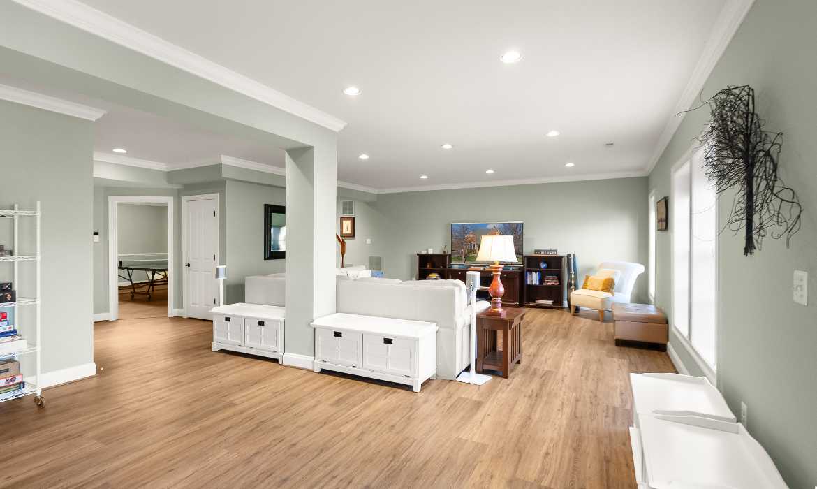 Garrell Group Top Leesburg Realtor 43466 Squirrel Ridge Pl web 35