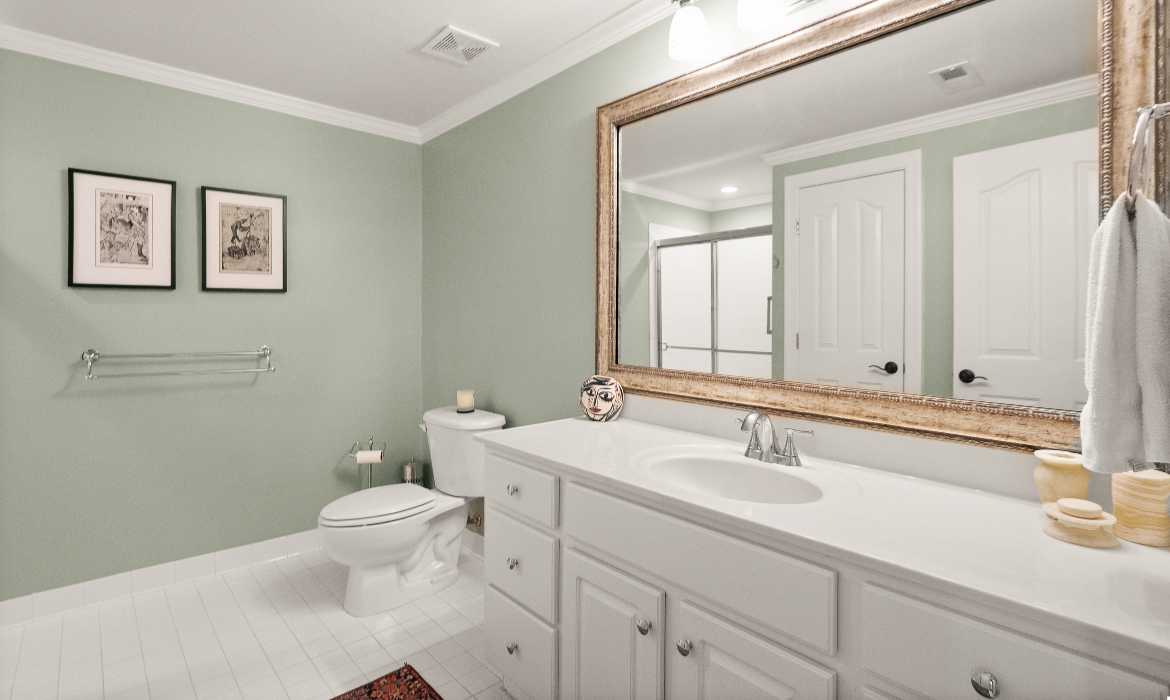 Garrell Group Top Leesburg Realtor 43466 Squirrel Ridge Pl web 38