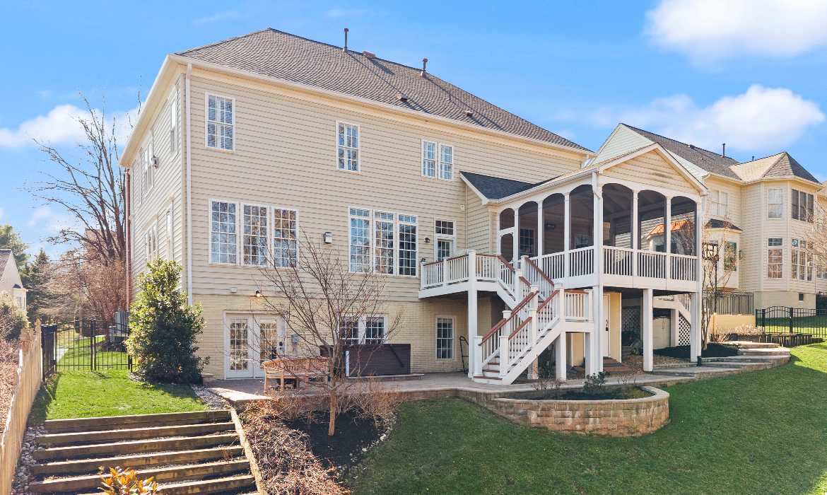 Garrell Group Top Leesburg Realtor 43466 Squirrel Ridge Pl web 43