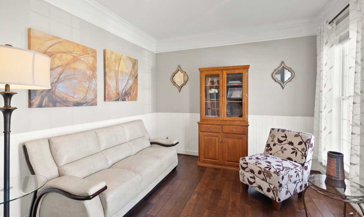 Garrell Group Top Leesburg Realtor 43941 Riverpoint Dr web 03