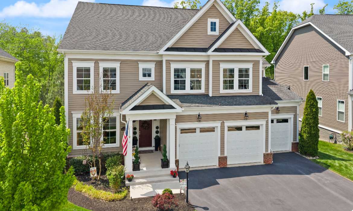 Garrell Group Top Aldie Realtor 40865 Glenpane Way web 03