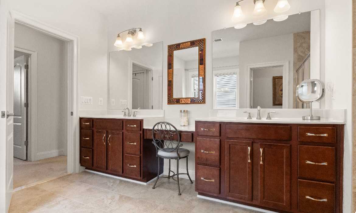 Garrell Group Top Aldie Realtor 40865 Glenpane Way web 08