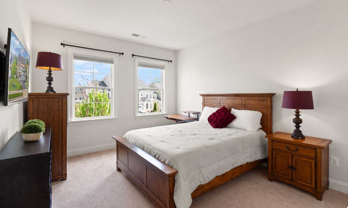 Garrell Group Top Aldie Realtor 40865 Glenpane Way web 12