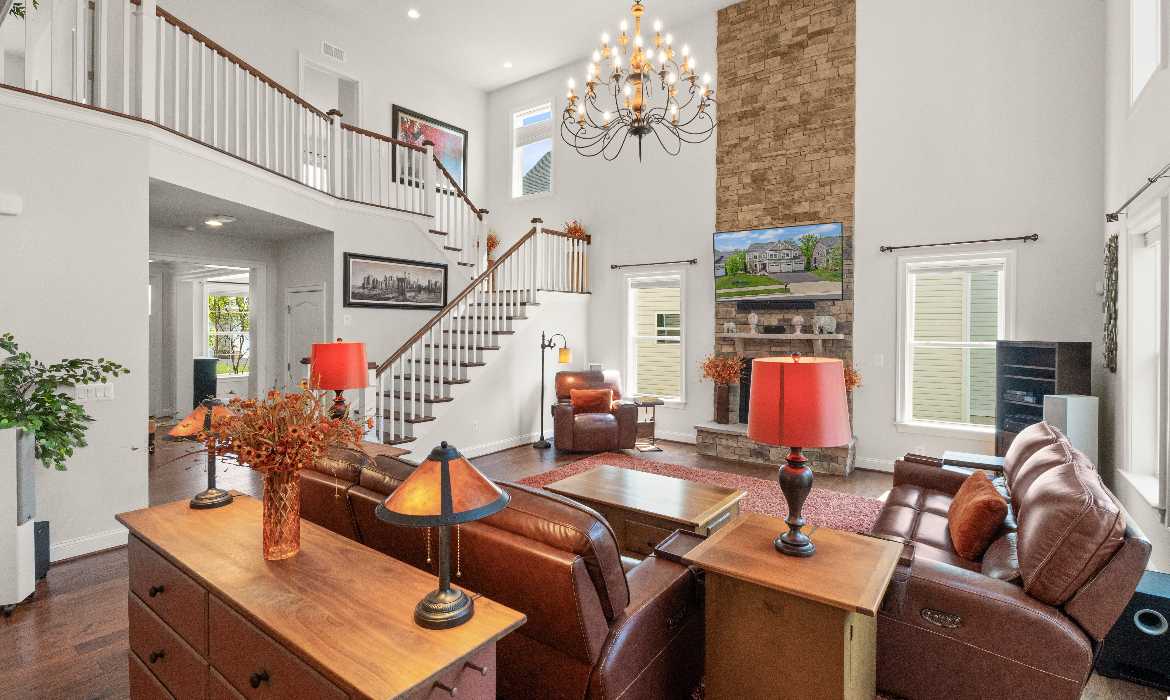 Garrell Group Top Aldie Realtor 40865 Glenpane Way web 17