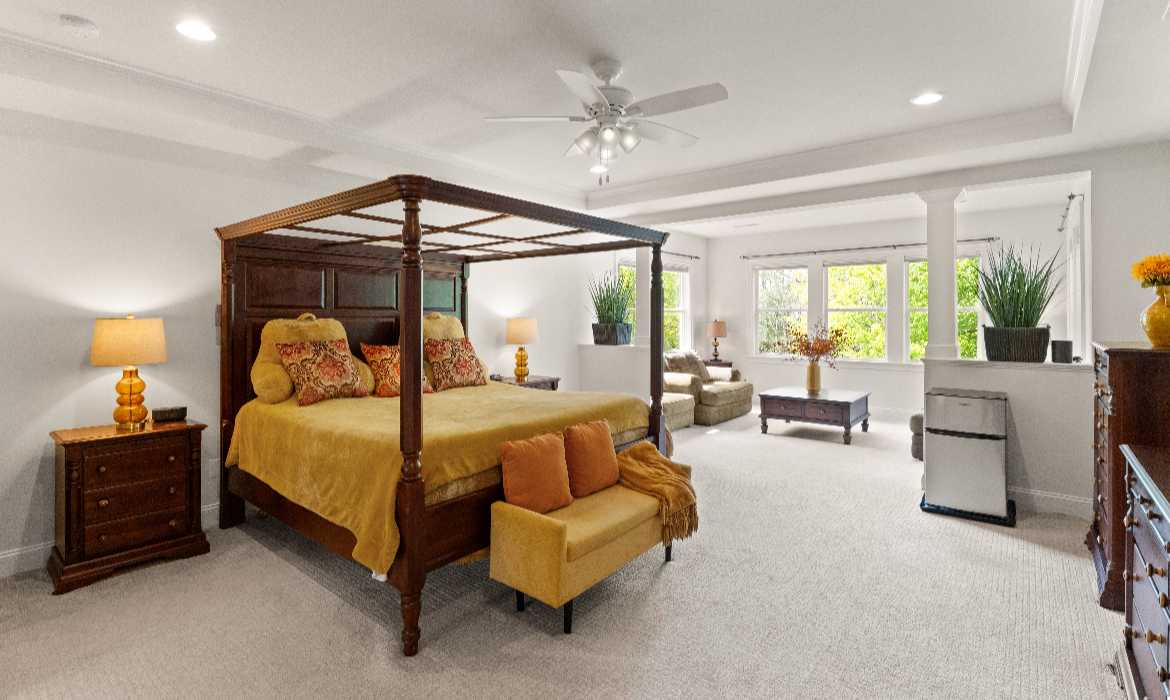 Garrell Group Top Aldie Realtor 40865 Glenpane Way web 25