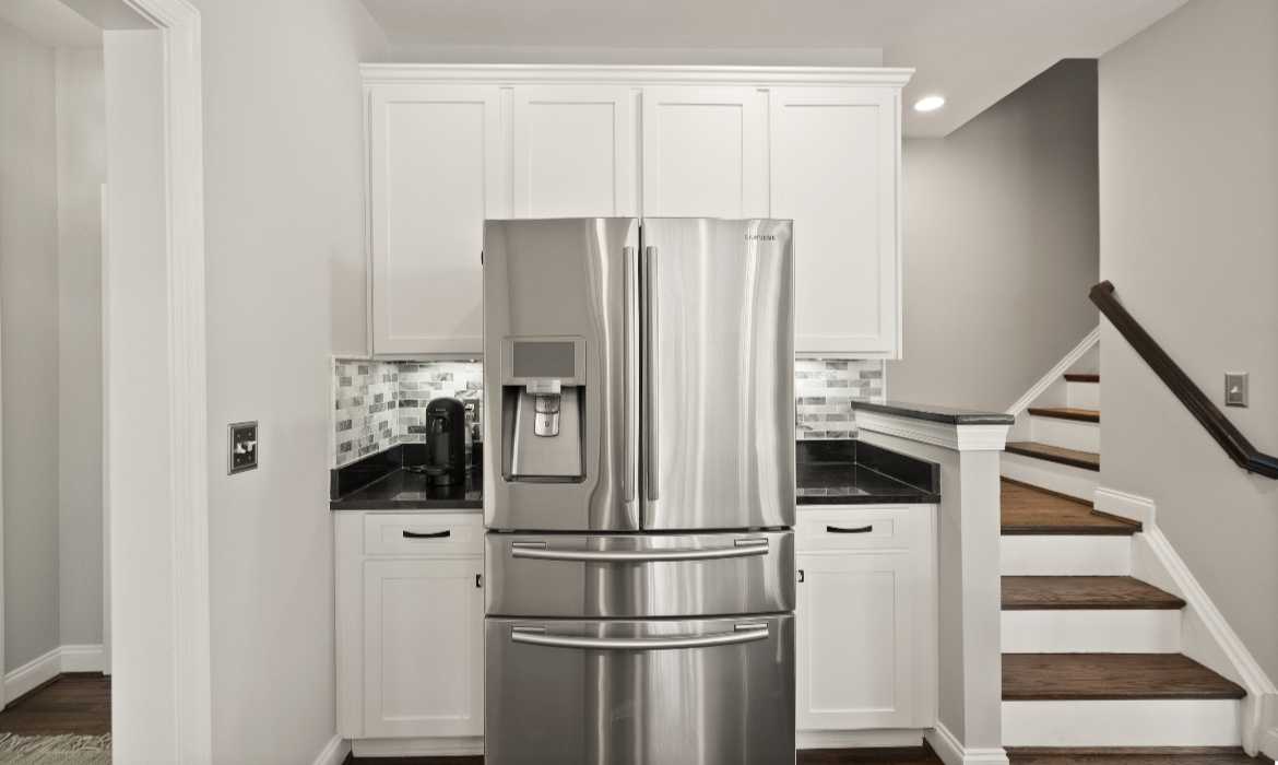 Garrell Group Top Ashburn Realtor 19944 Interlachen Cir web 11