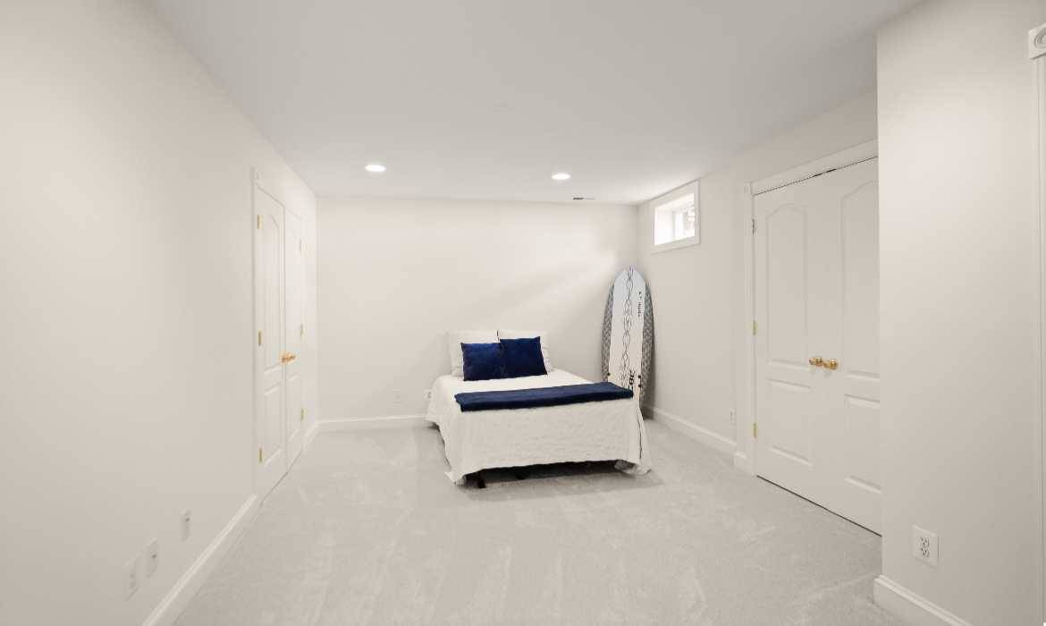 Garrell Group Top Ashburn Realtor 19944 Interlachen Cir web 34