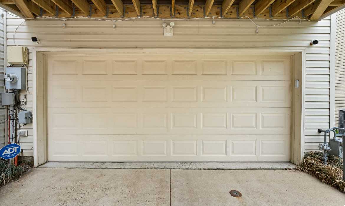 Garrell Group Top Ashburn Realtor 20980 Kittanning Ln web 39