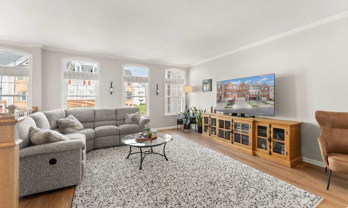 Garrell Group Top Leesburg Realtor 1180 Cambria Ter NE web 06