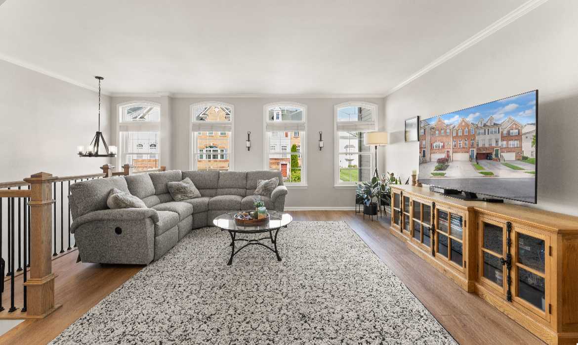 Garrell Group Top Leesburg Realtor 1180 Cambria Ter NE web 08