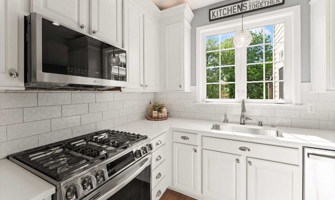 Garrell Group Top Leesburg Realtor 1180 Cambria Ter NE web 17