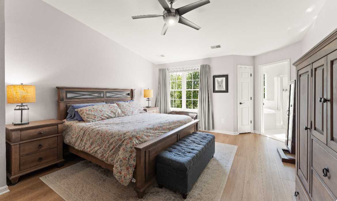 Garrell Group Top Leesburg Realtor 1180 Cambria Ter NE web 26