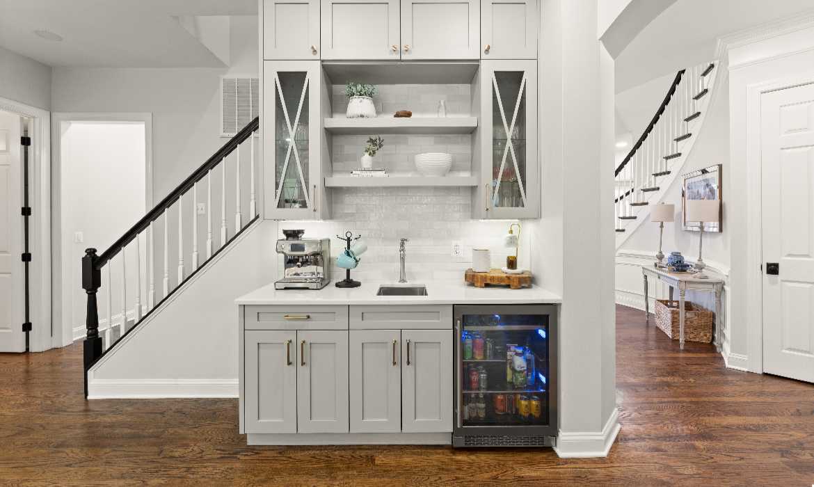 Garrell Group Top Leesburg Realtor 18757 Upper Meadow Dr web 14