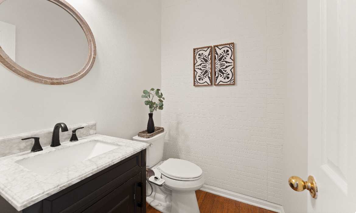 Garrell Group Top Leesburg Realtor 43179 Parkers Ridge Dr web 16