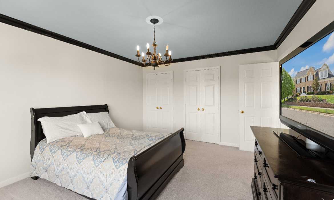 Garrell Group Top Leesburg Realtor 43179 Parkers Ridge Dr web 25