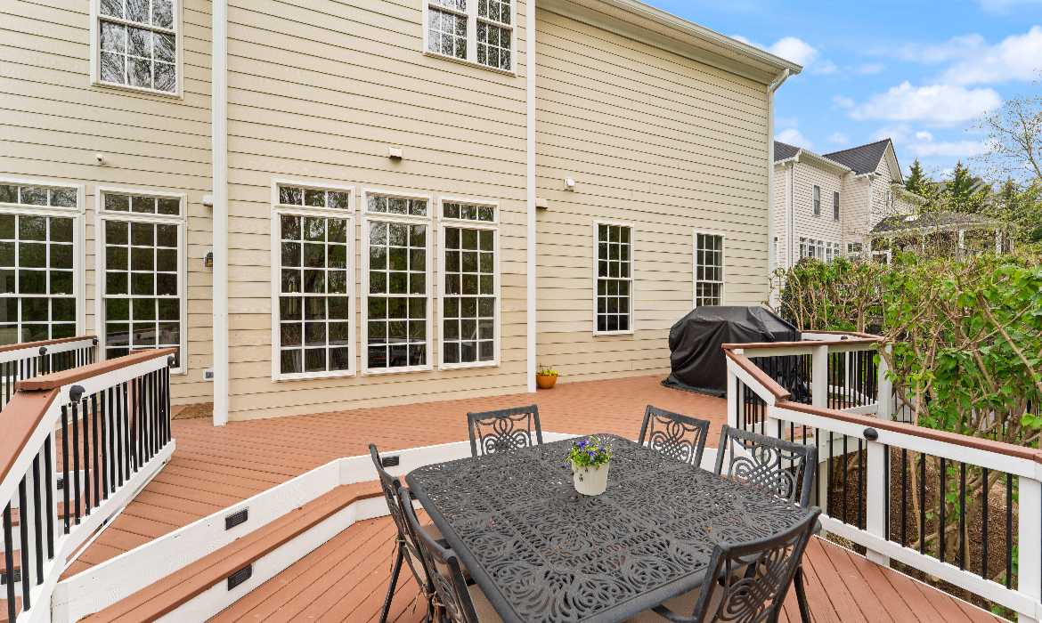 Garrell Group Top Leesburg Realtor 43482 Squirrel Ridge Pl CS 14