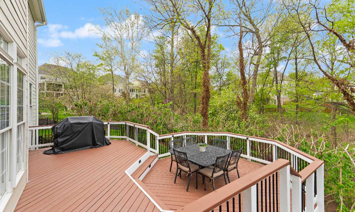 Garrell Group Top Leesburg Realtor 43482 Squirrel Ridge Pl CS 15