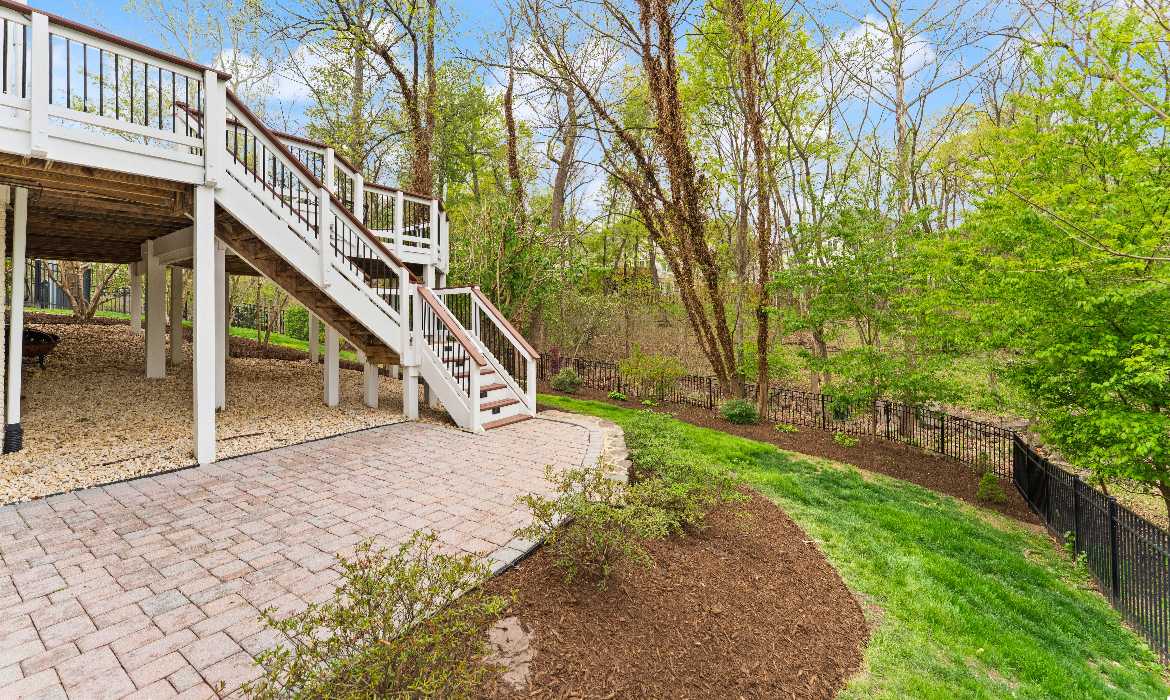 Garrell Group Top Leesburg Realtor 43482 Squirrel Ridge Pl CS 20