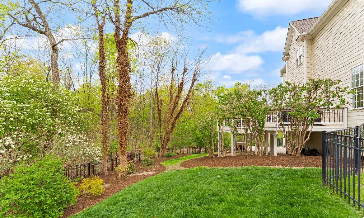 Garrell Group Top Leesburg Realtor 43482 Squirrel Ridge Pl CS 24