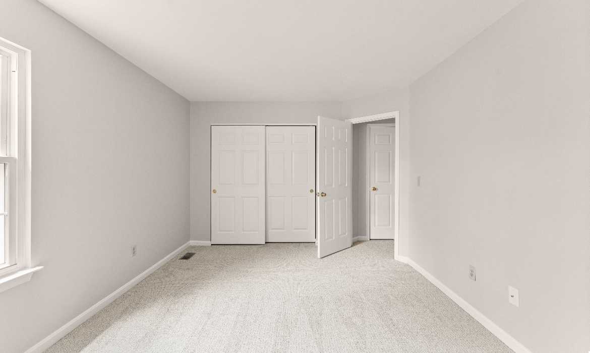 Garrell Group Top Purcellville Realtor 1104 Kirkbridge Ct web 16