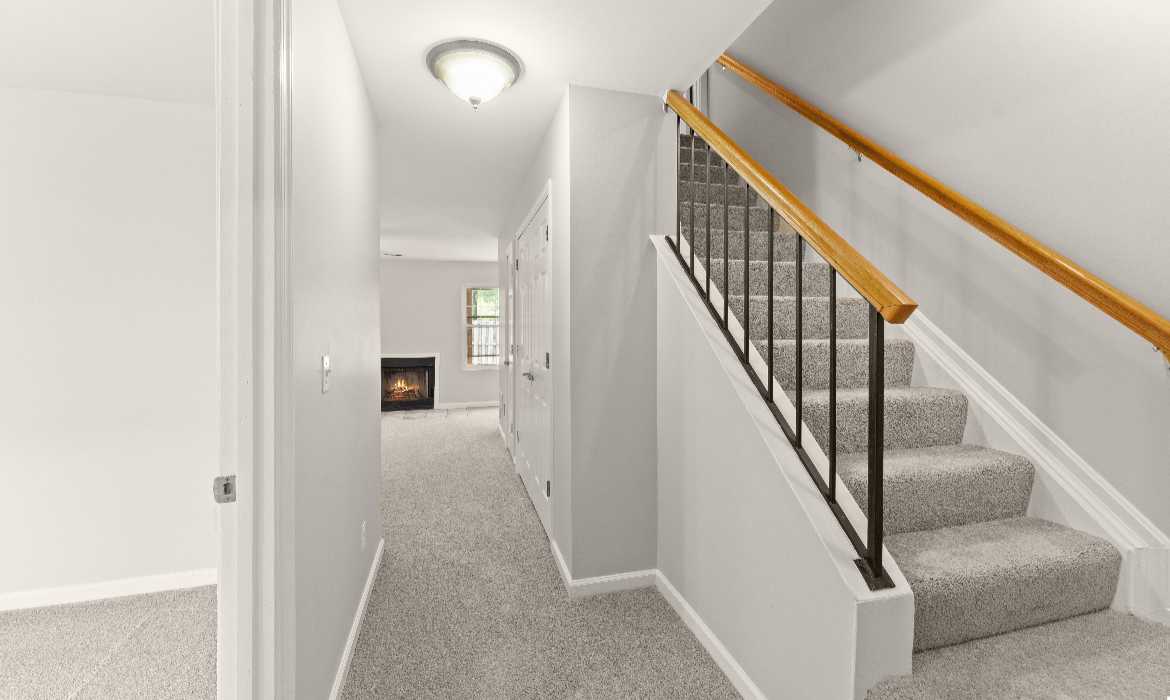 Garrell Group Top Purcellville Realtor 1104 Kirkbridge Ct web 23