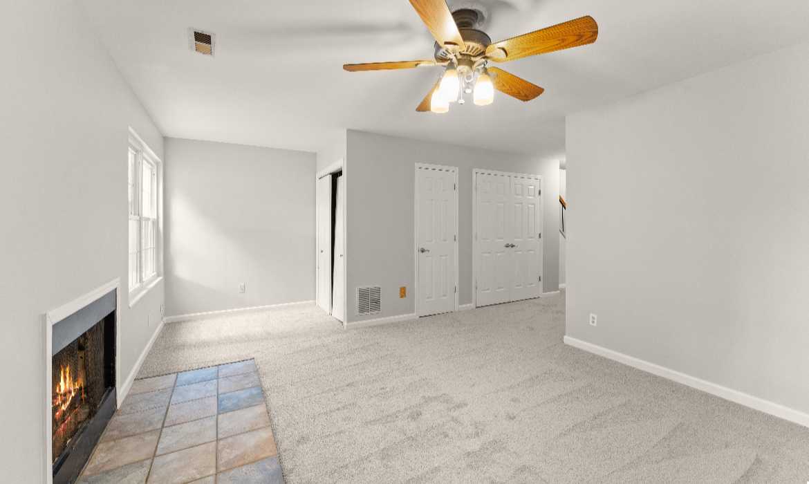 Garrell Group Top Purcellville Realtor 1104 Kirkbridge Ct web 25