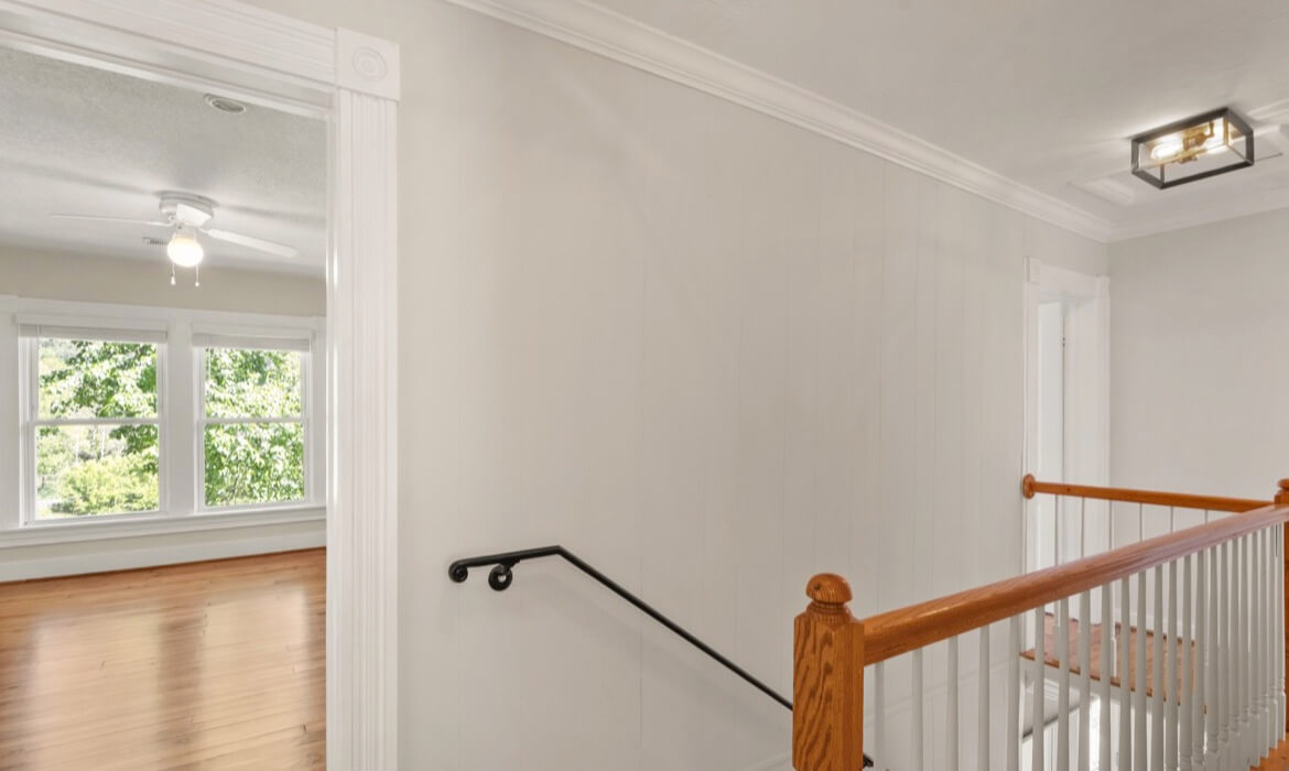 Garrell Group Top Purcellville Realtor 37151 Branchriver Rd 18