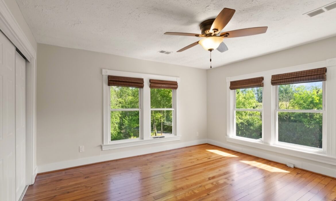 Garrell Group Top Purcellville Realtor 37151 Branchriver Rd 19