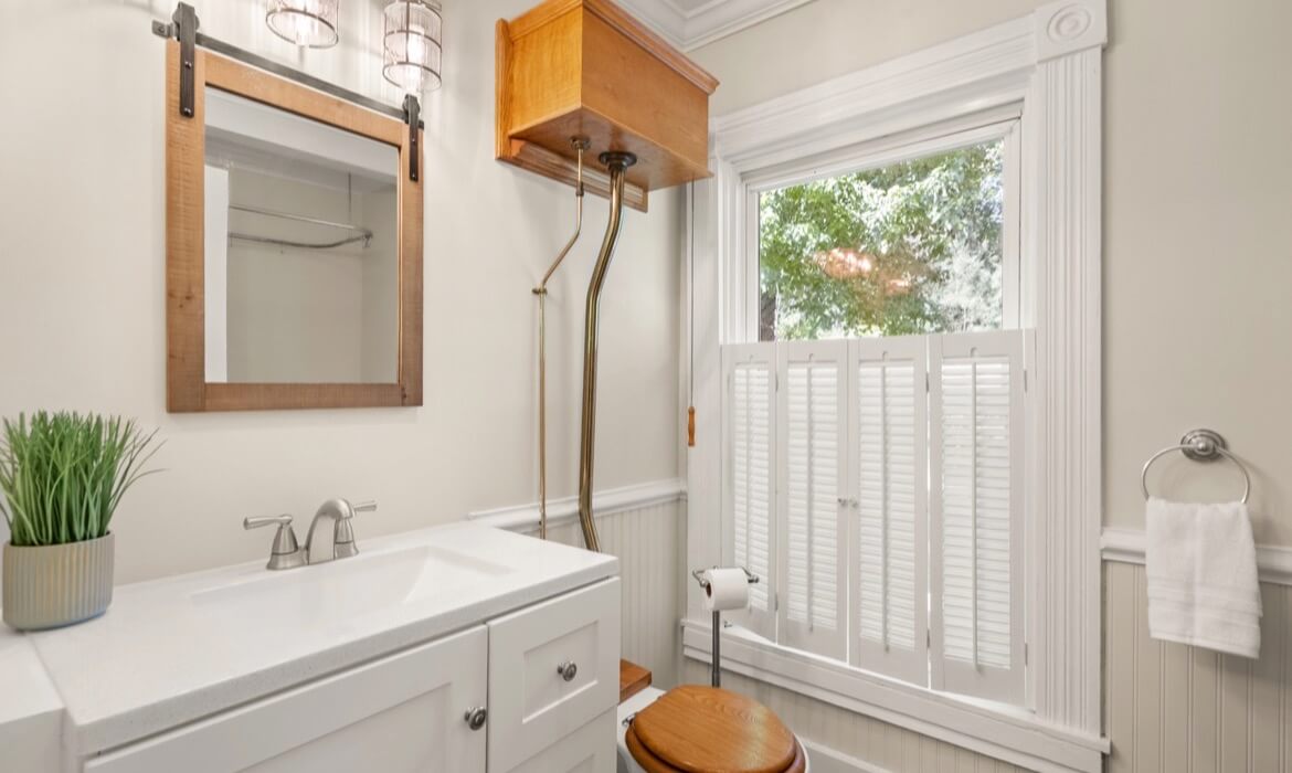 Garrell Group Top Purcellville Realtor 37151 Branchriver Rd 24