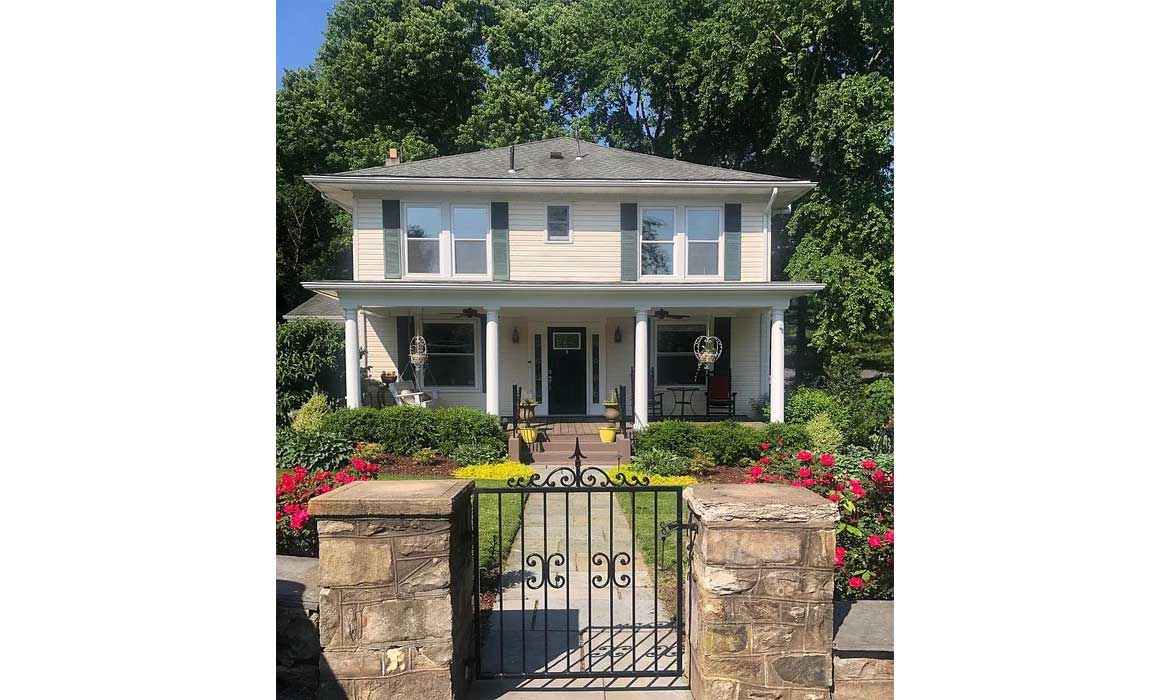 Garrell Group Top Purcellville Realtor 37151 Branchriver Rd web 01