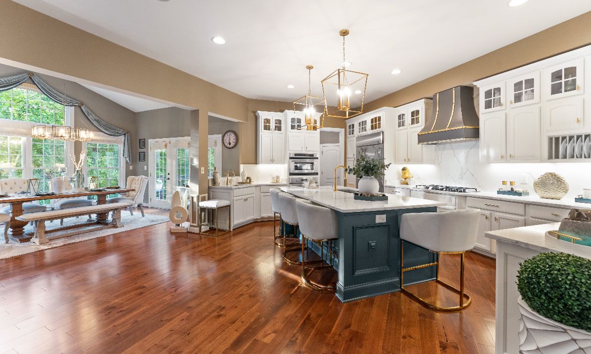 Garrell Group Top Leesburg Realtor 18919 Canoe Landing Ct web 11