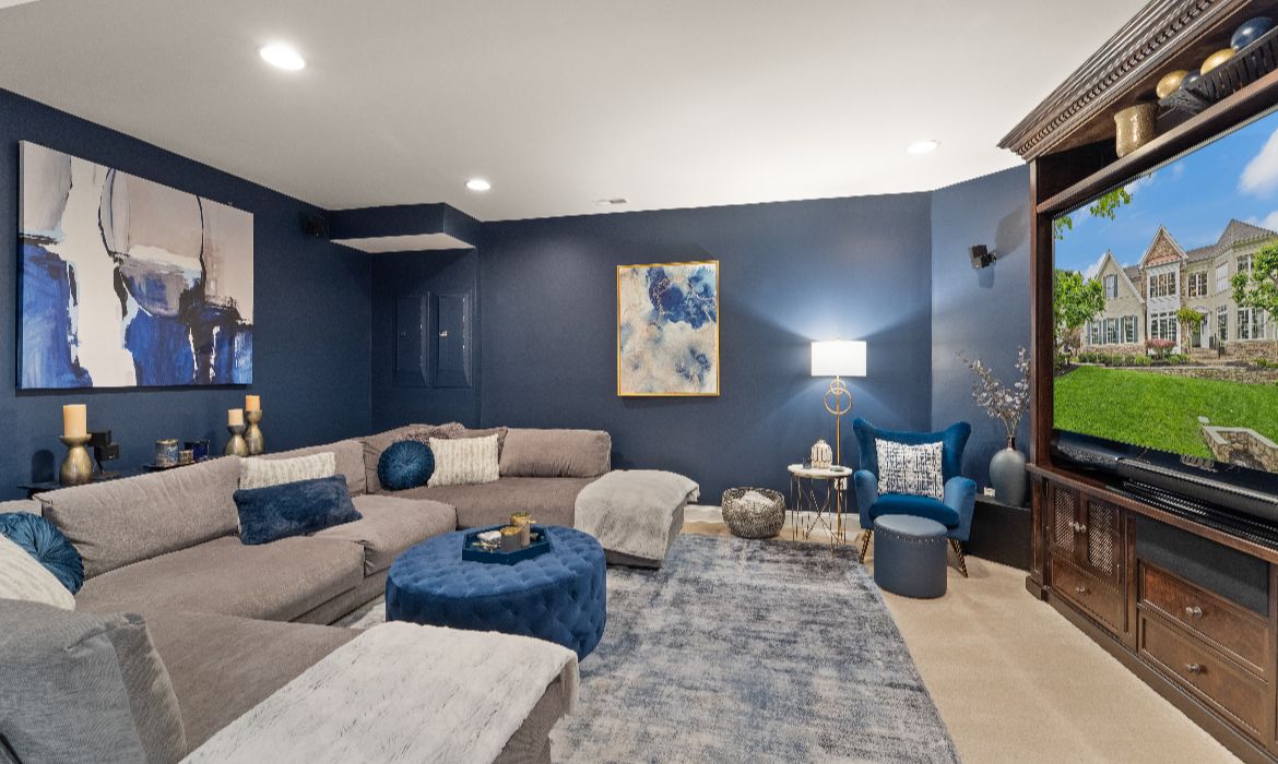 Garrell Group Top Leesburg Realtor 18919 Canoe Landing Ct web 37