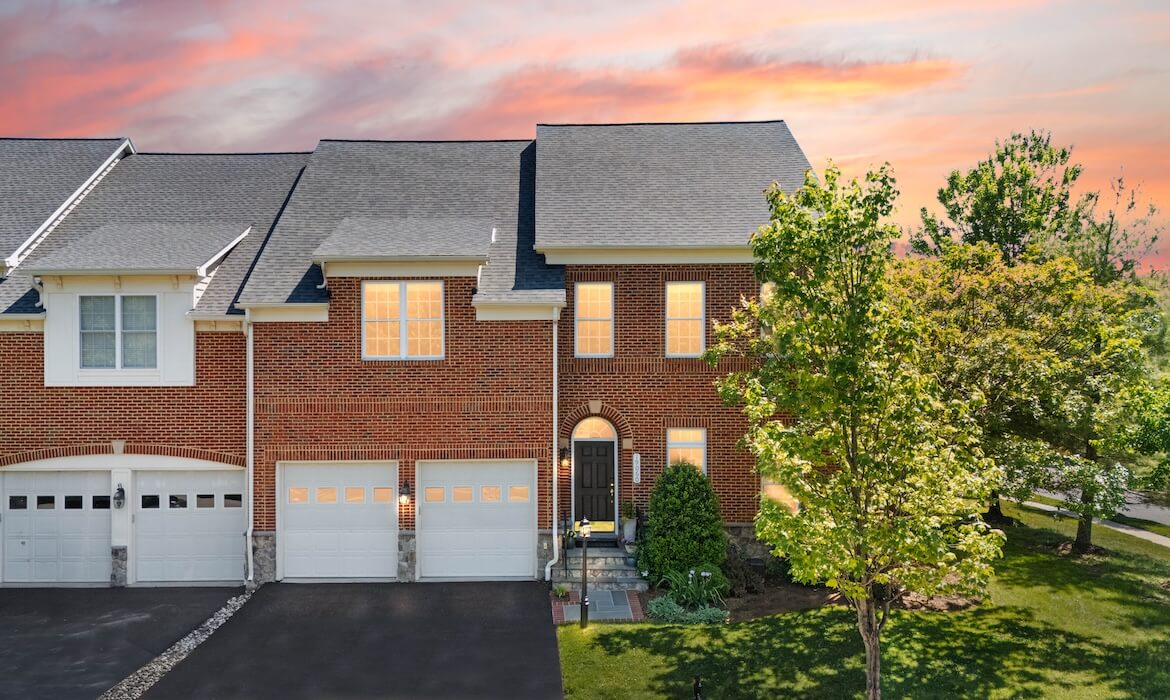 Garrell Group Top Leesburg Realtor 19060 Crimson Clover Ter 01 Twilight Front View