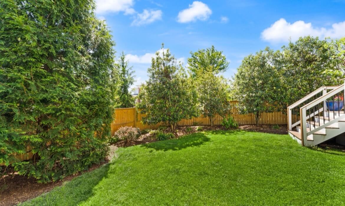 Garrell Group Top Leesburg Realtor 19060 Crimson Clover Ter 02