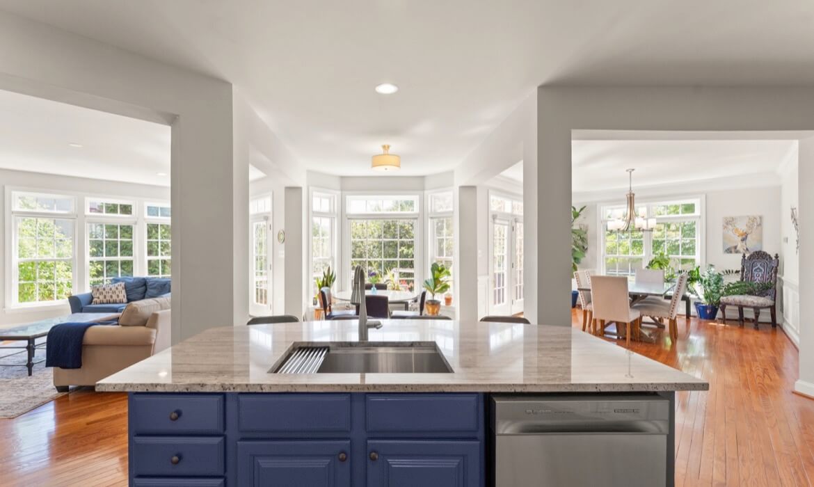 Garrell Group Top Leesburg Realtor 19060 Crimson Clover Ter 12