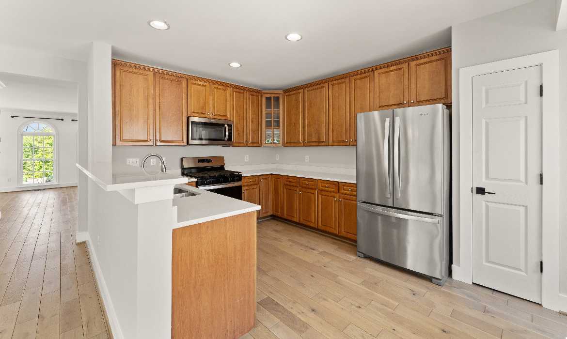 Garrell Group Top Leesburg Realtor 19084 Grouse Ter web 12