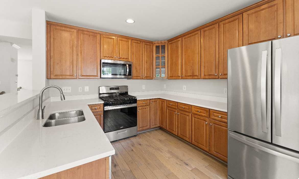 Garrell Group Top Leesburg Realtor 19084 Grouse Ter web 14