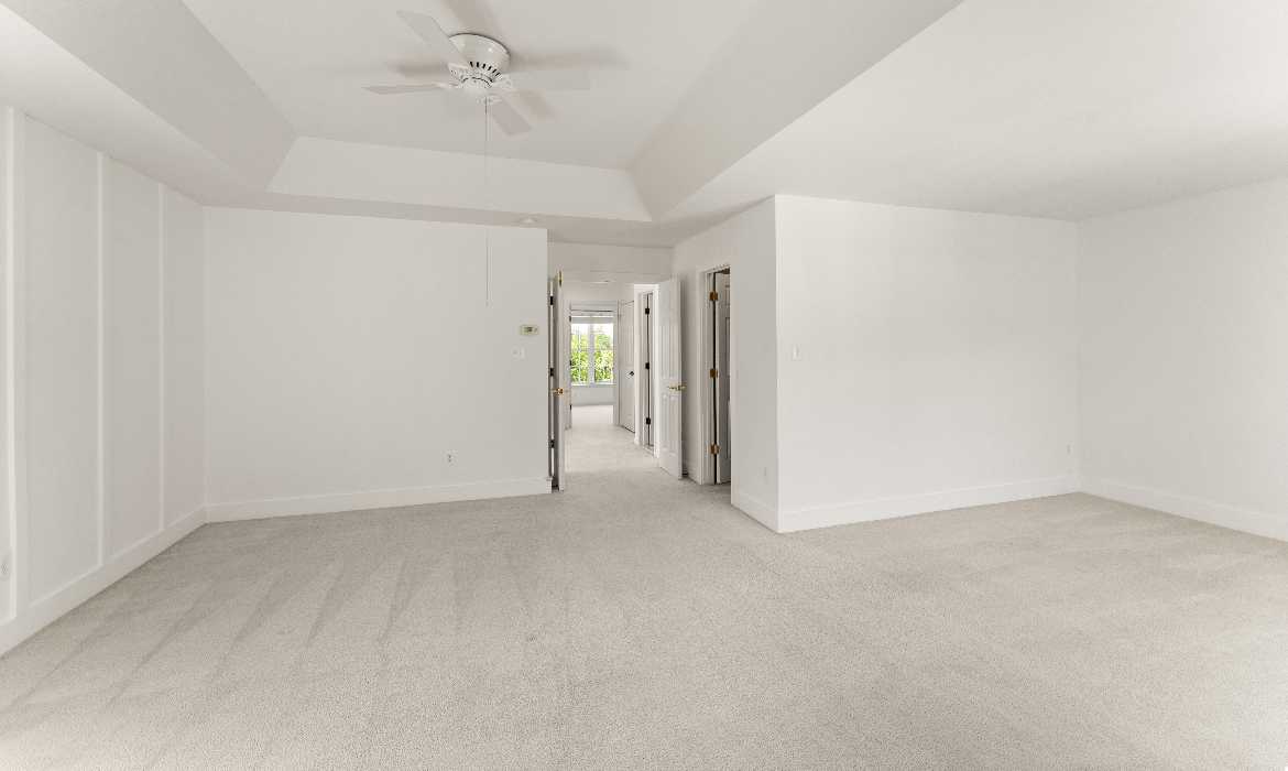 Garrell Group Top Leesburg Realtor 19084 Grouse Ter web 21