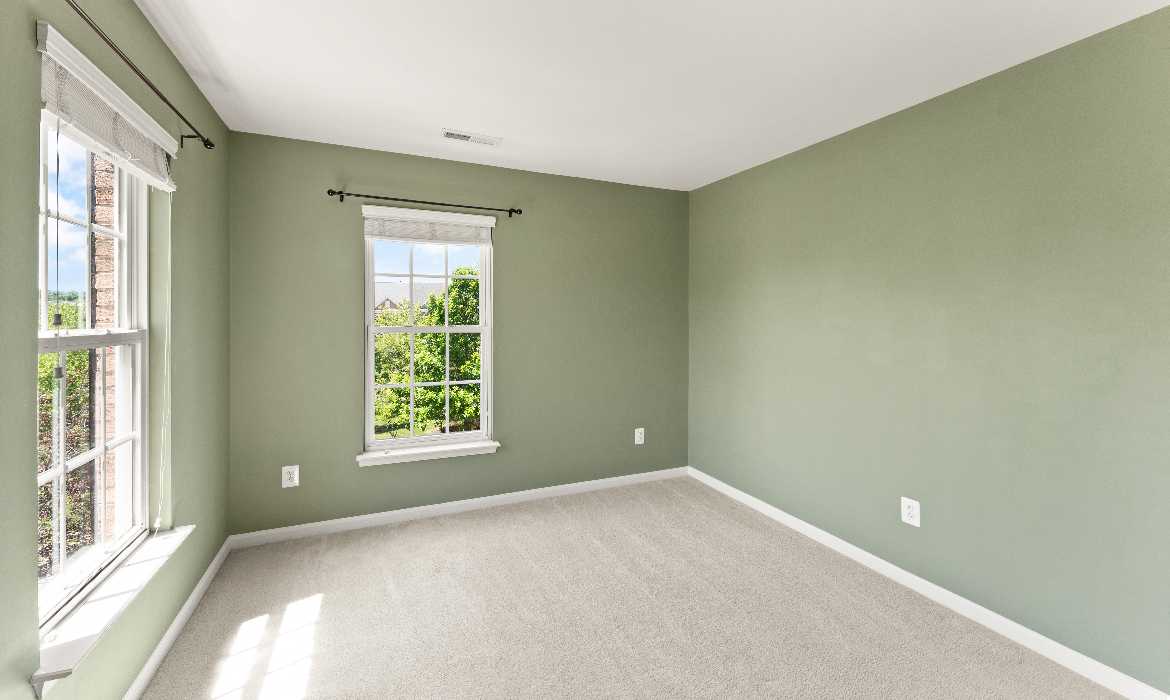 Garrell Group Top Leesburg Realtor 19084 Grouse Ter web 24