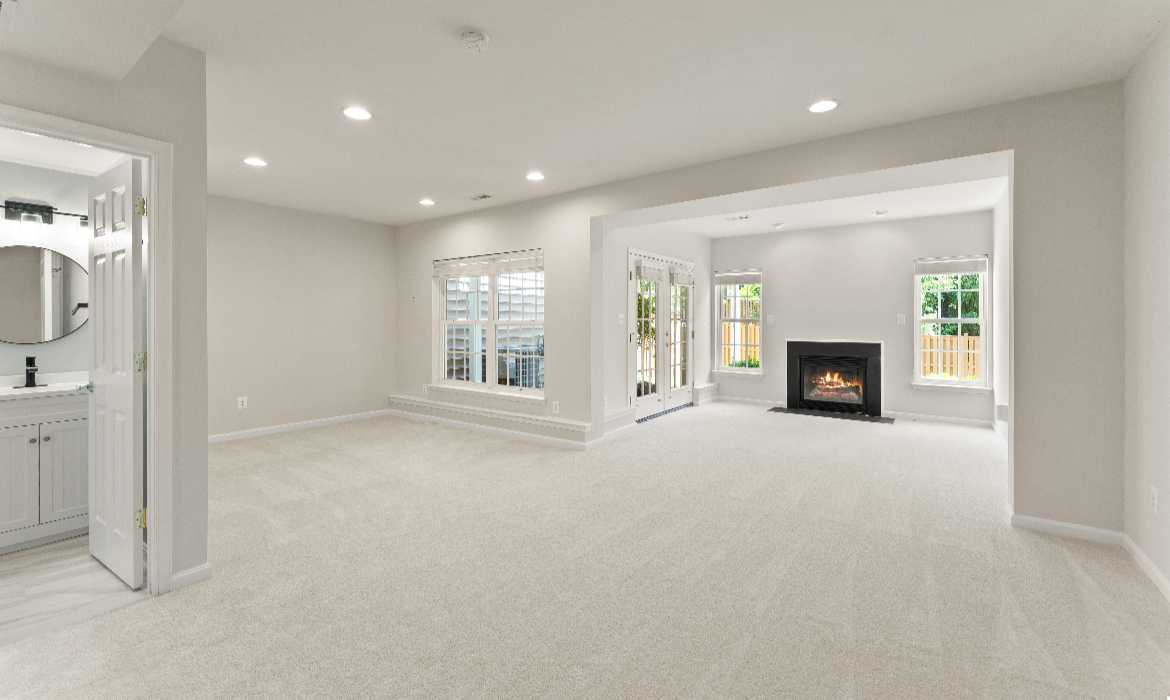 Garrell Group Top Leesburg Realtor 19084 Grouse Ter web 32