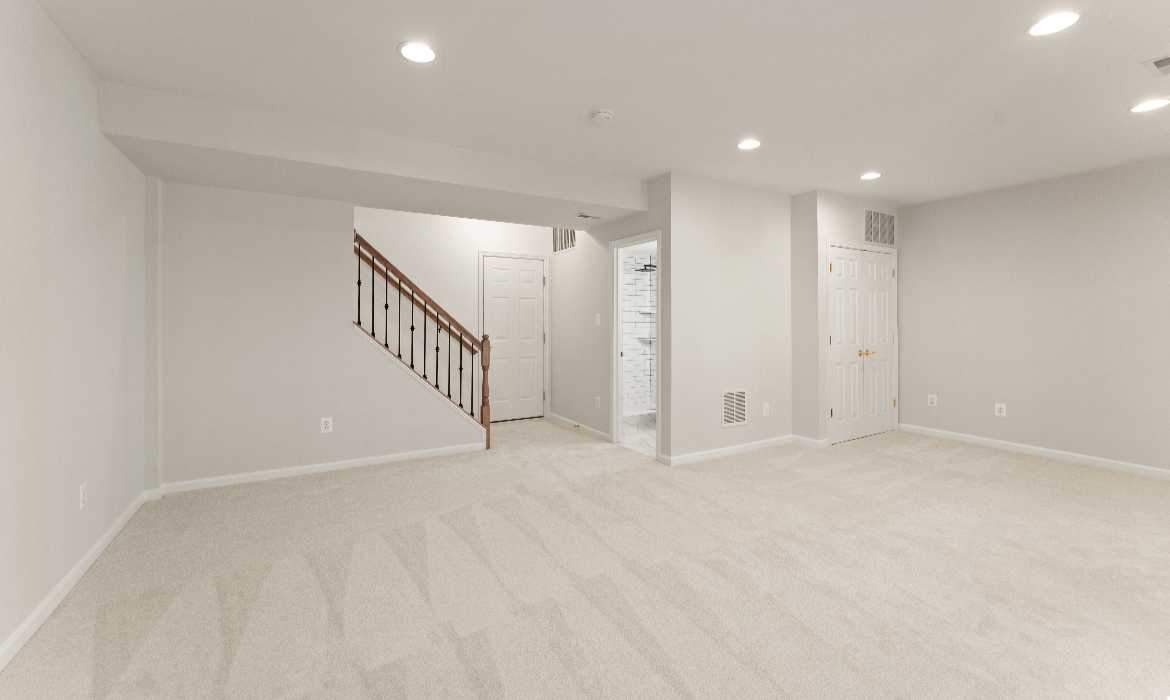 Garrell Group Top Leesburg Realtor 19084 Grouse Ter web 34