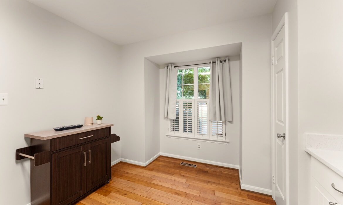 Garrell Group Top Leesburg Realtor 734 Balls Bluff Rd NE 07