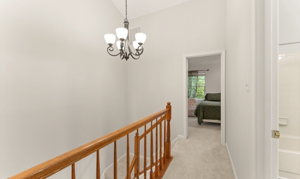Garrell Group Top Leesburg Realtor 734 Balls Bluff Rd NE 17