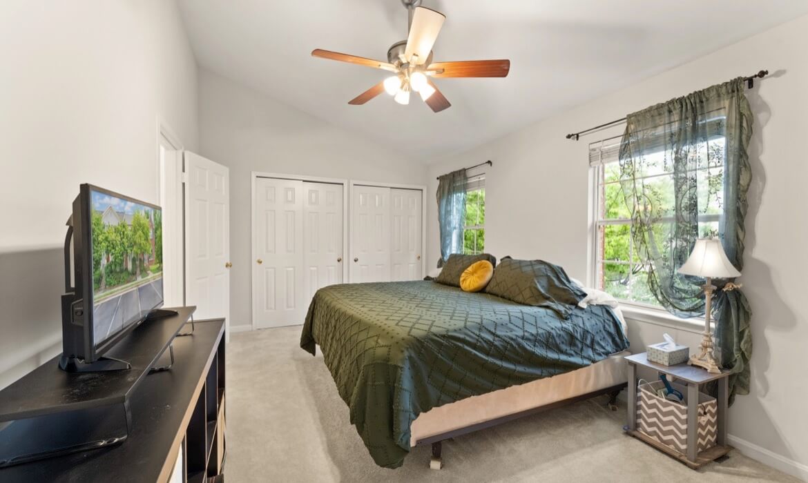 Garrell Group Top Leesburg Realtor 734 Balls Bluff Rd NE 19