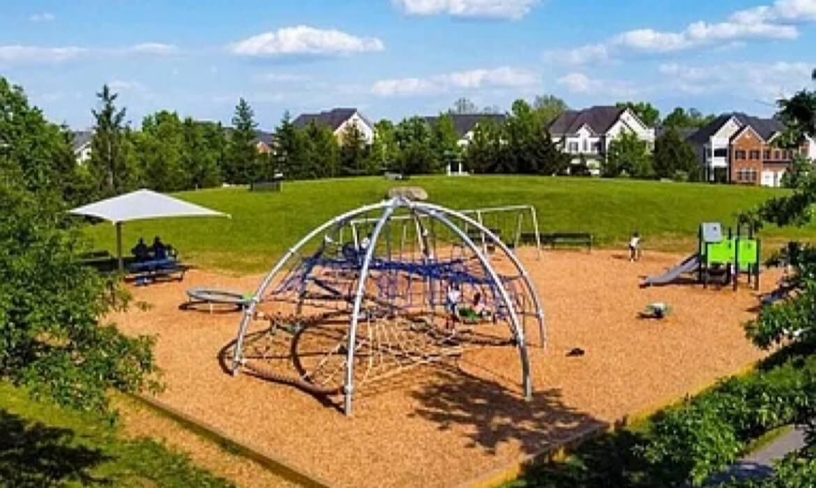 Garrell Group Top Lansdowne Realtor 43274 Fieldsview Ct 23