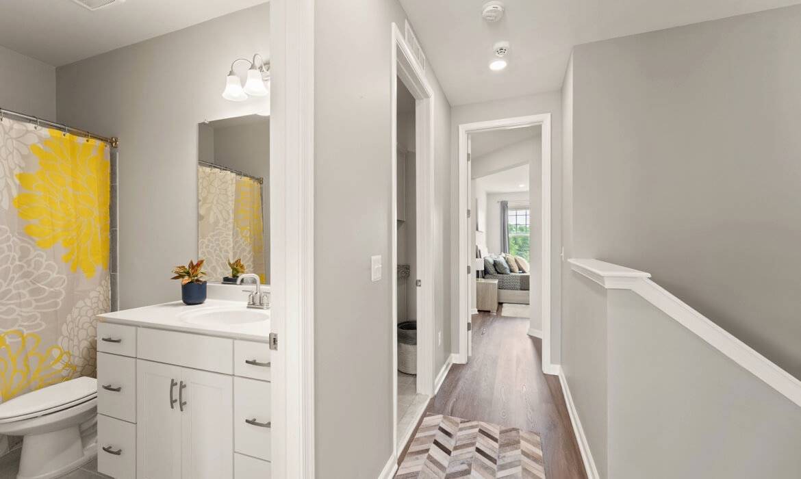 Garrell Group Top Leesburg Realtor 19328 Brookwater Ter 22