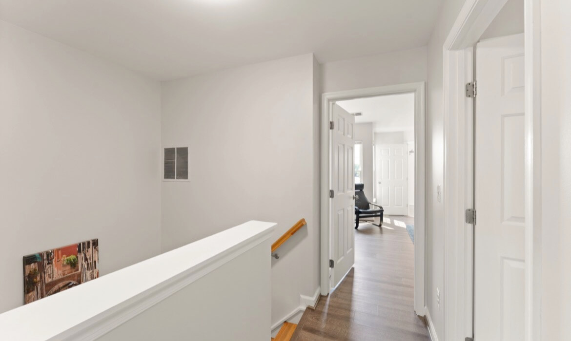 Garrell Group Top Leesburg Realtor 203 Shirley Sq SE 20